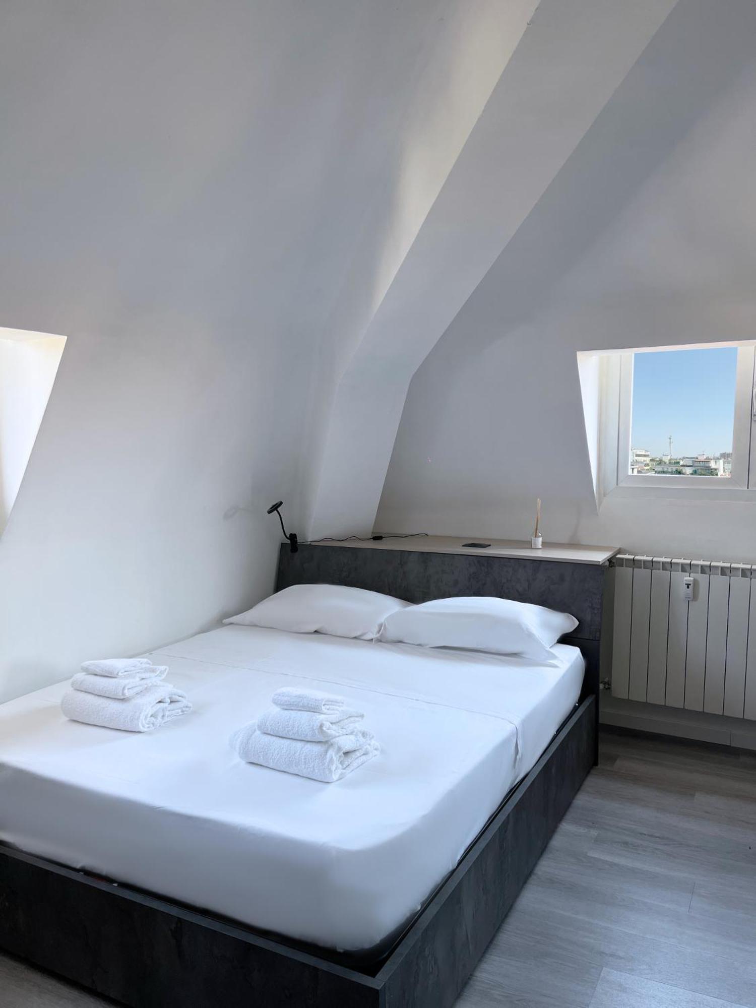 House Crocetta Apartment Милано Екстериор снимка