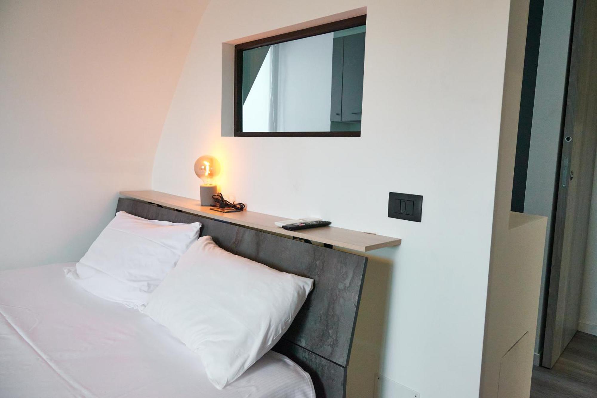 House Crocetta Apartment Милано Екстериор снимка