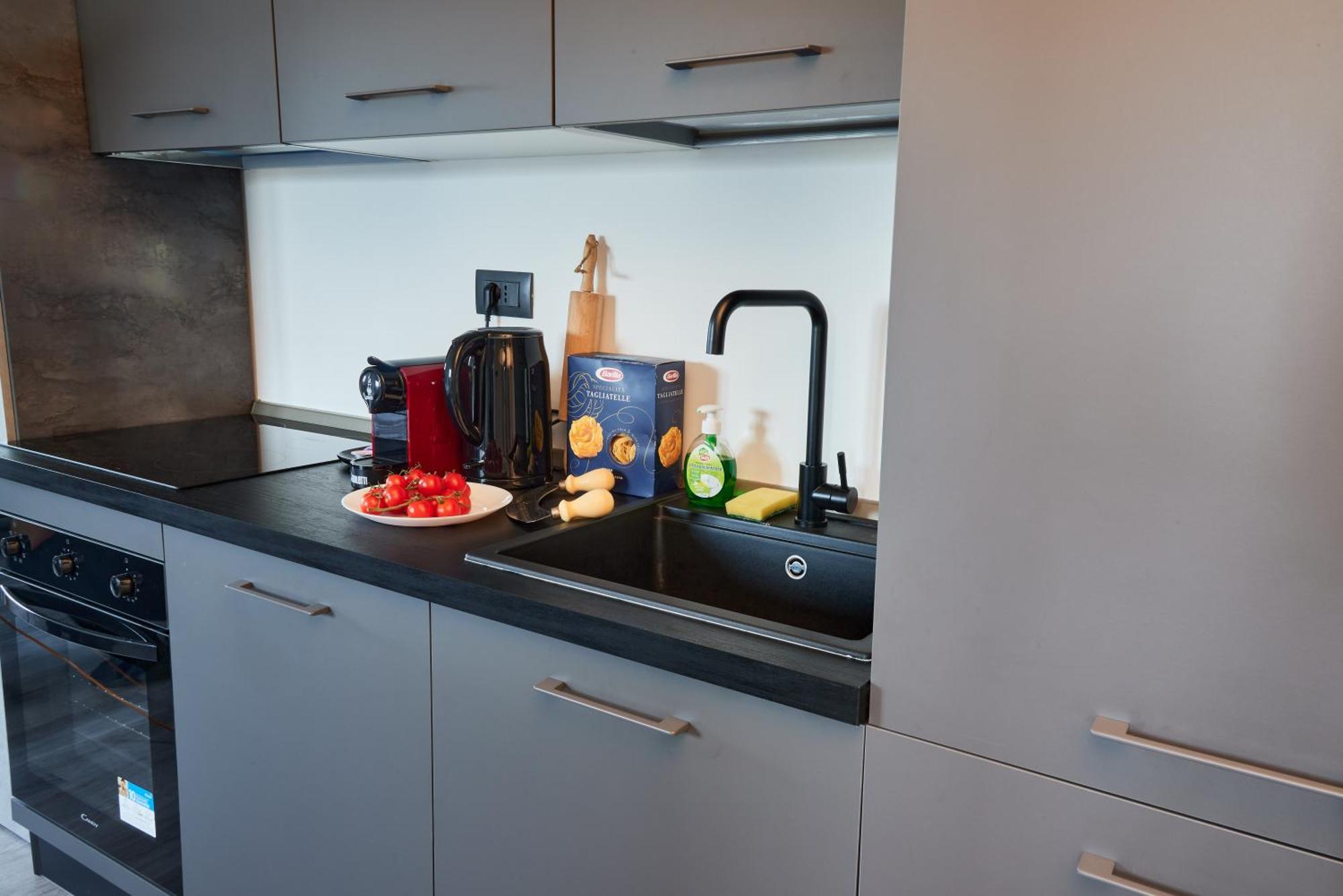 House Crocetta Apartment Милано Екстериор снимка