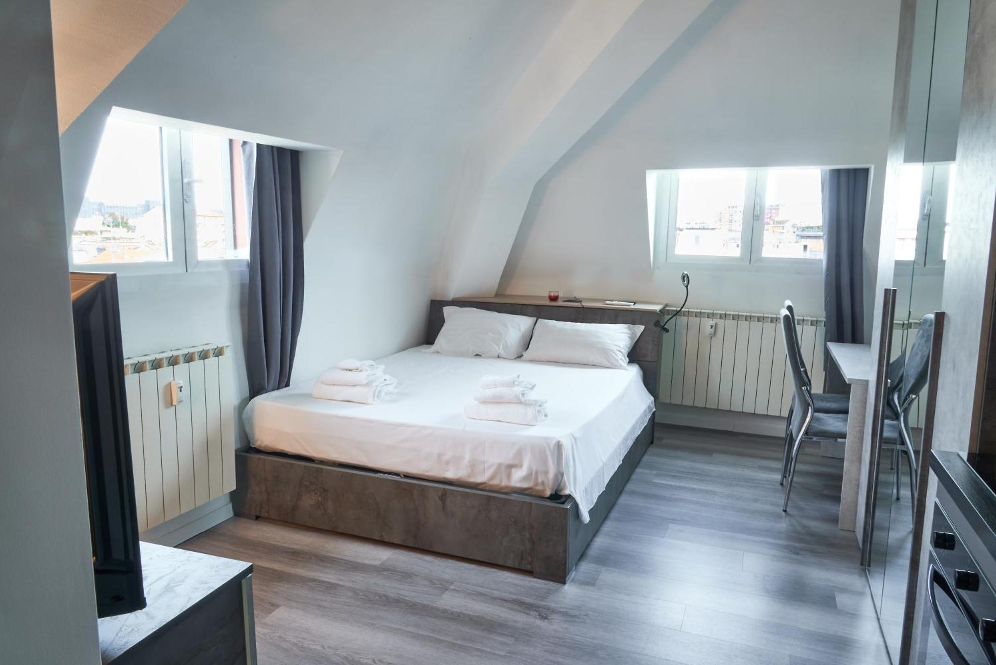 House Crocetta Apartment Милано Екстериор снимка