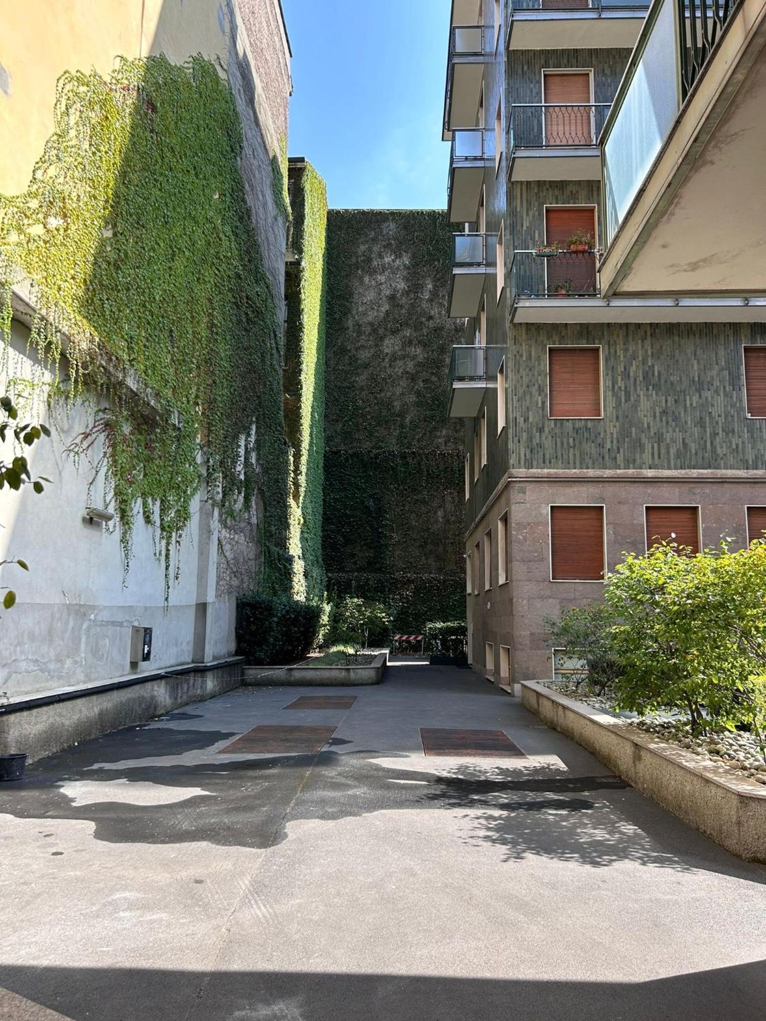 House Crocetta Apartment Милано Екстериор снимка